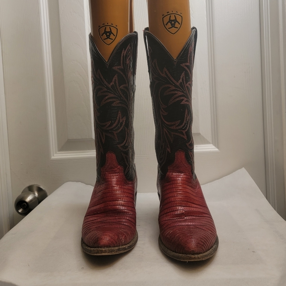 Lucchese womens boots size 5.5